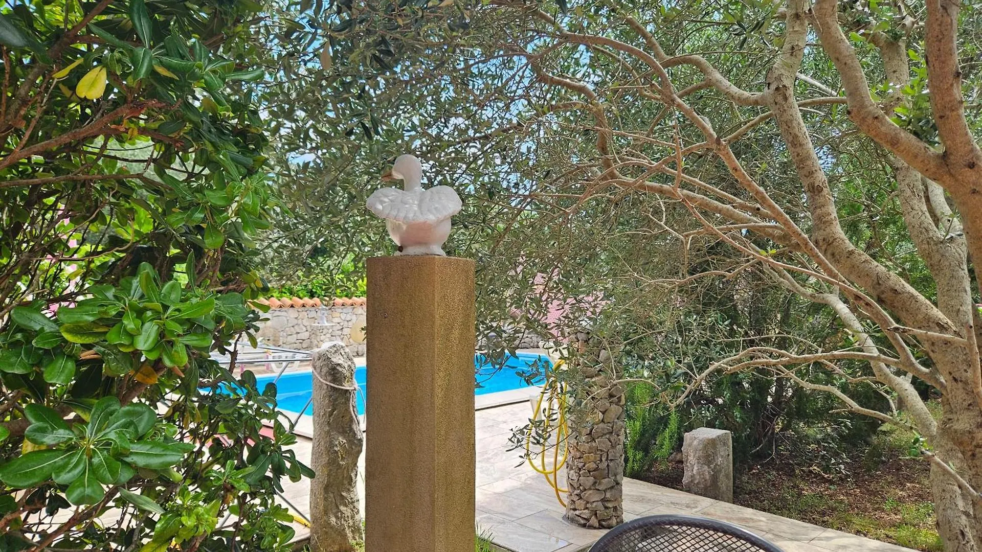 Villa Kate, With A Private Swimming Pool And Garden Malinska